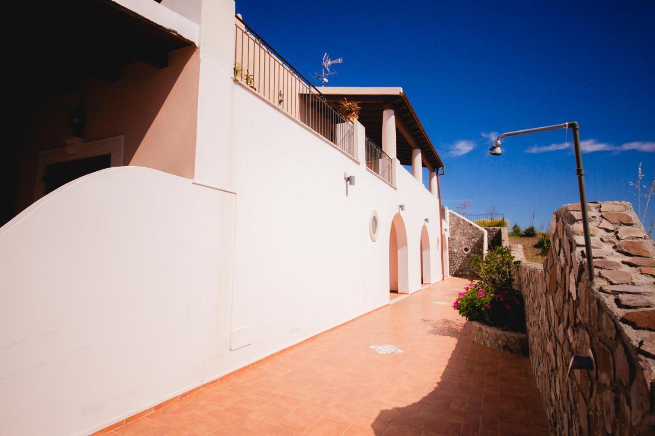 B&B Villa Maristella Lipari  Bagian luar foto