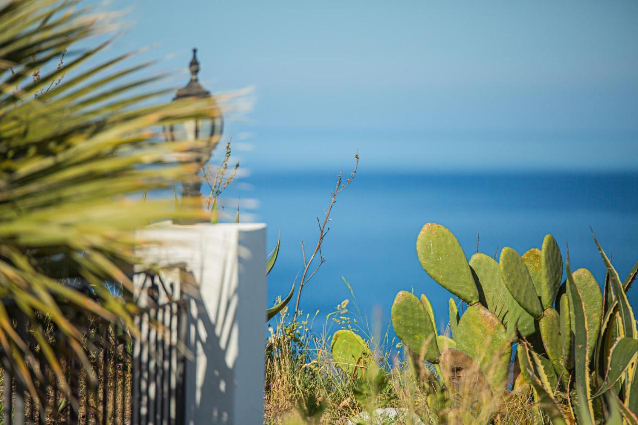 B&B Villa Maristella Lipari  Bagian luar foto