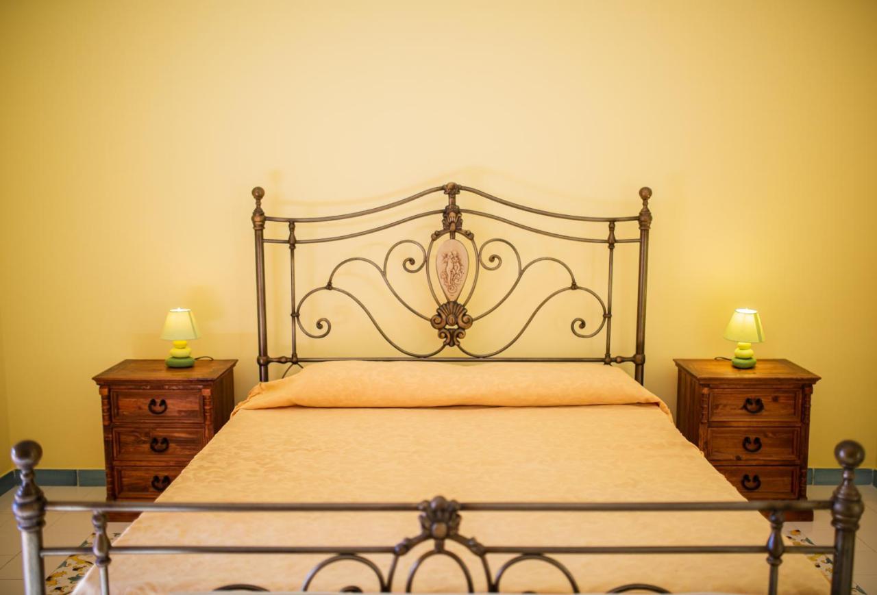 B&B Villa Maristella Lipari  Bagian luar foto