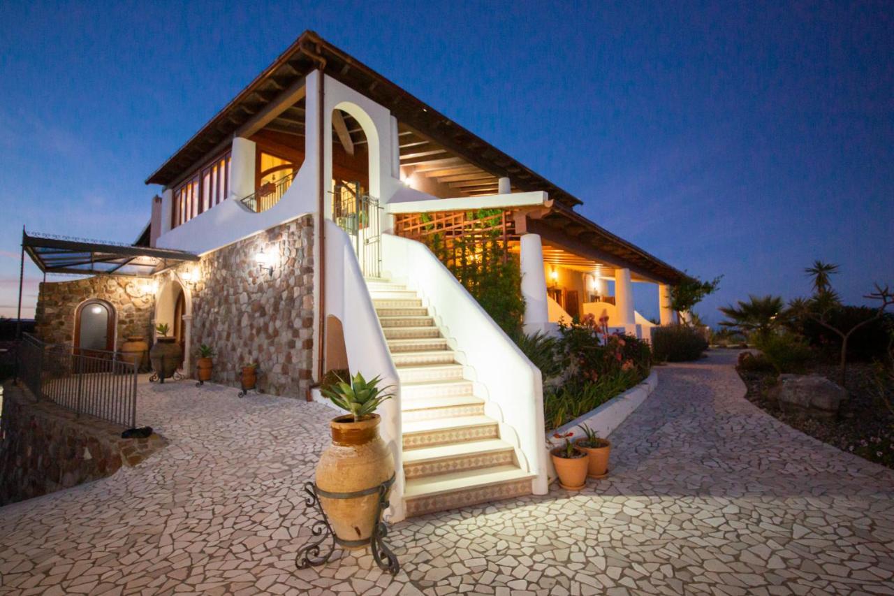 B&B Villa Maristella Lipari  Bagian luar foto