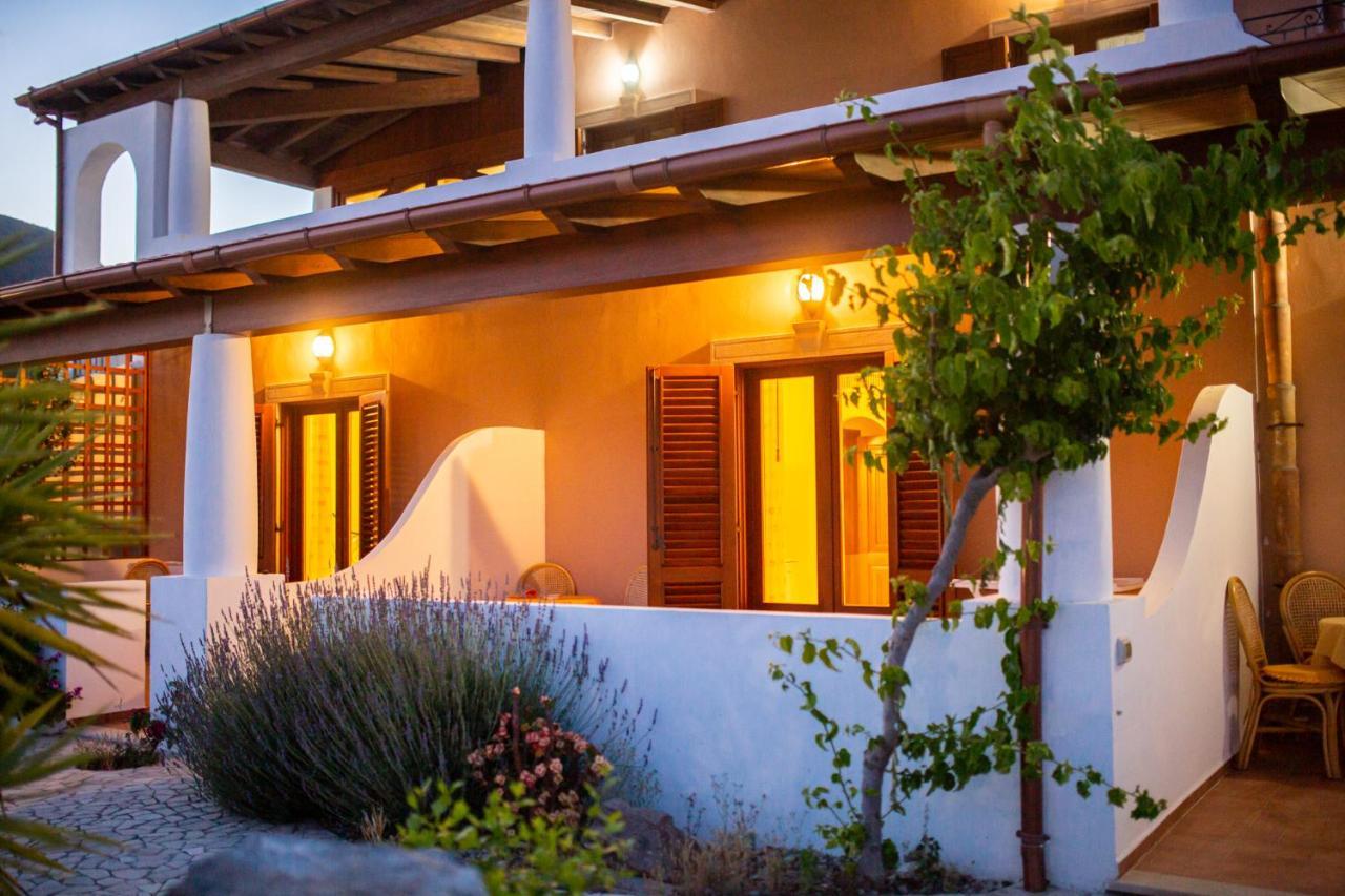 B&B Villa Maristella Lipari  Bagian luar foto