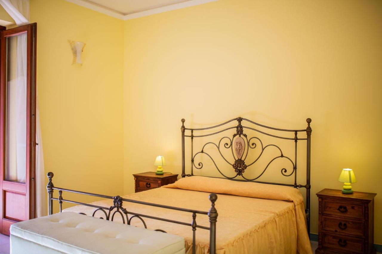 B&B Villa Maristella Lipari  Bagian luar foto