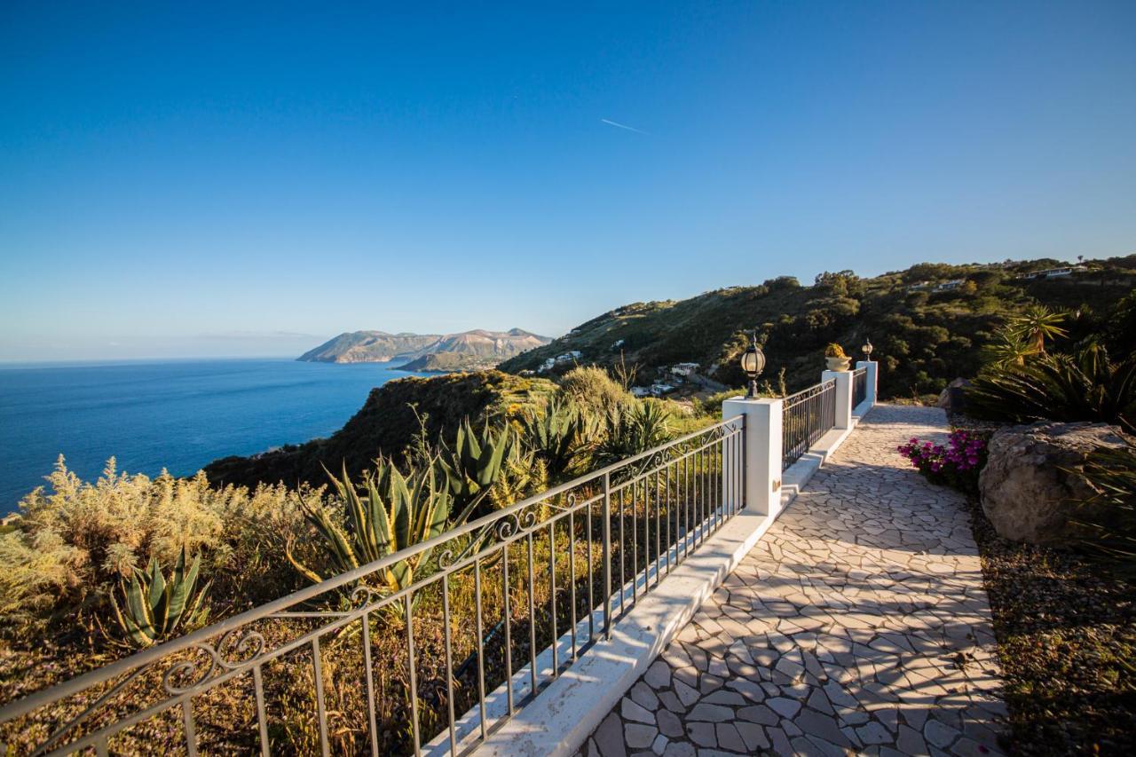 B&B Villa Maristella Lipari  Bagian luar foto